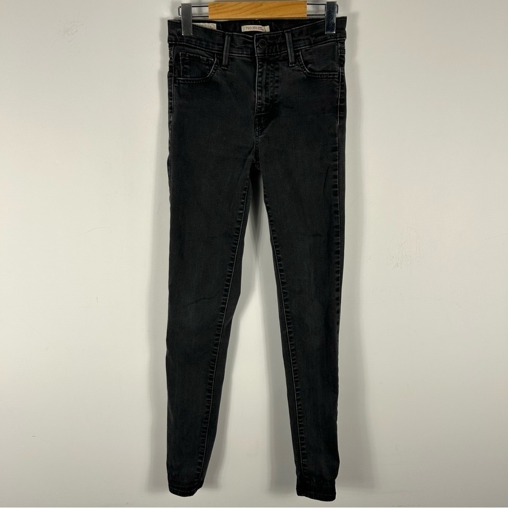 ❤️ Levi’s 720 super skinny jeans 26 X 32